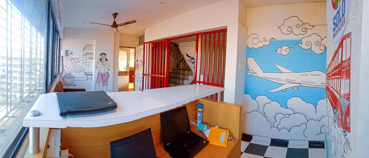 Solo Backpacker Mumbai Exterior foto